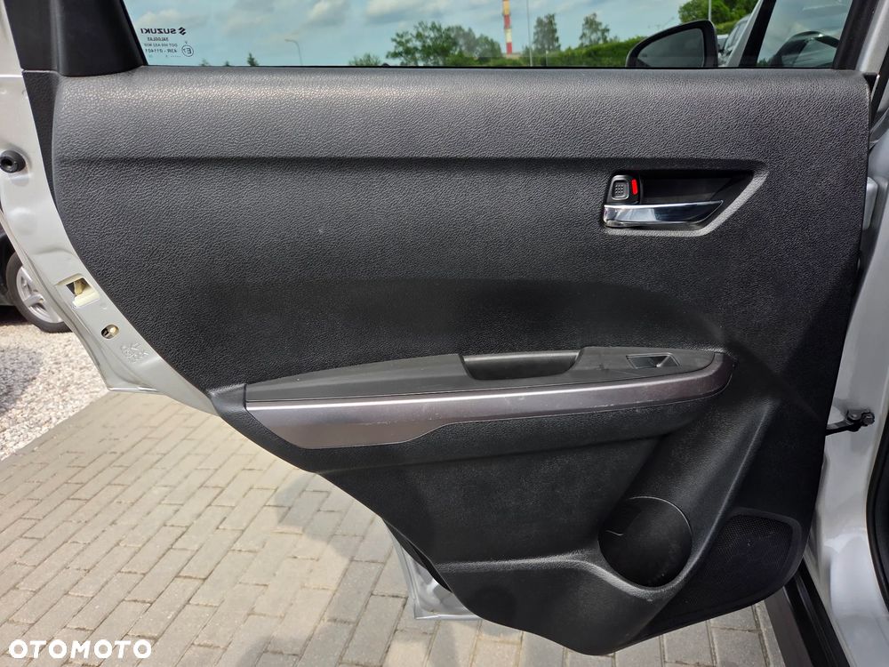 Suzuki Vitara 1.4 Boosterjet Hybrid Automatik Comfort - 23