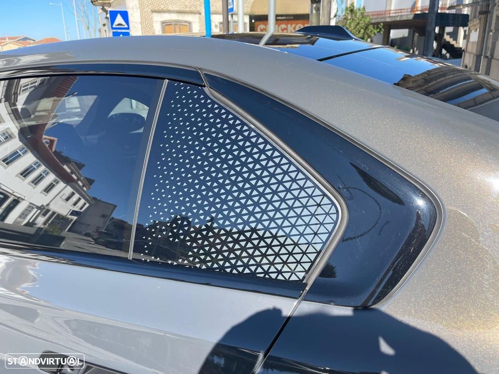 BMW 760 M760e xDrive - 22