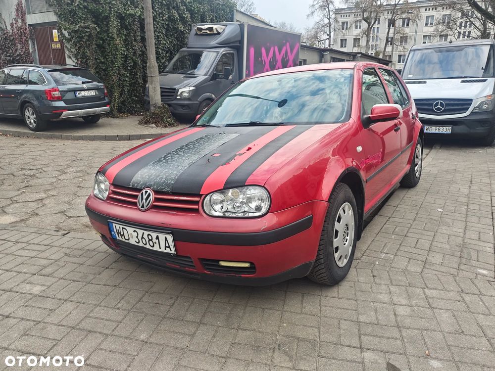 Volkswagen Golf 1.6 Basis - 1