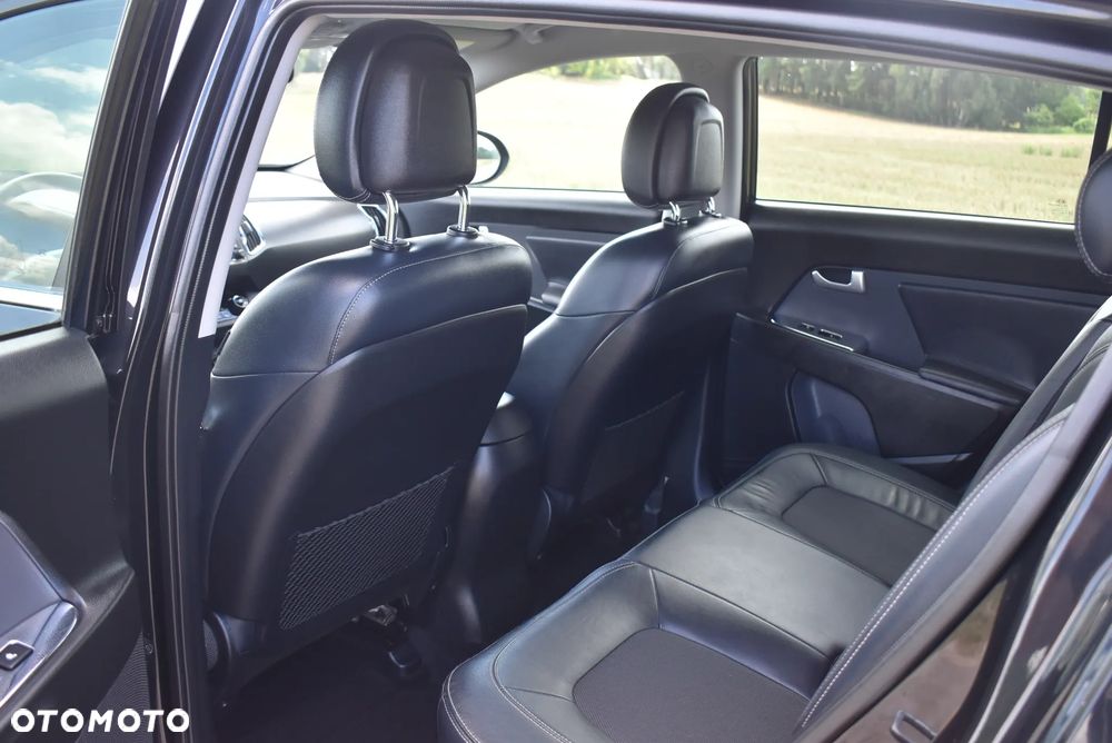 Kia Sportage 2,0 CRDI AWD Dream-Team Edition - 29