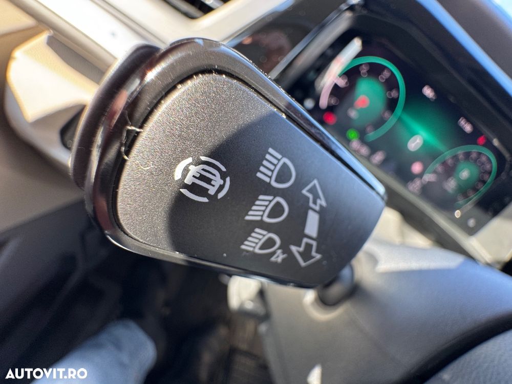 Volkswagen Multivan L 2.0 TDI DSG 110KW Style - 39