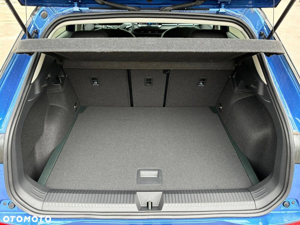 Volkswagen T-Roc - 30
