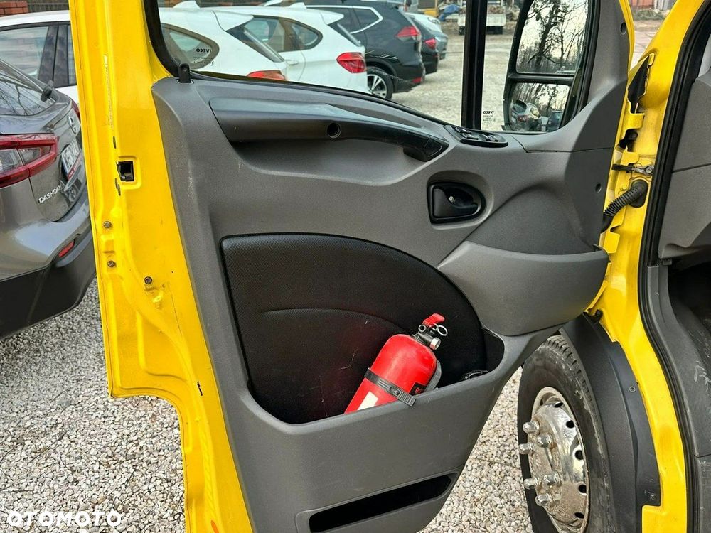 Iveco 70C17 - 9