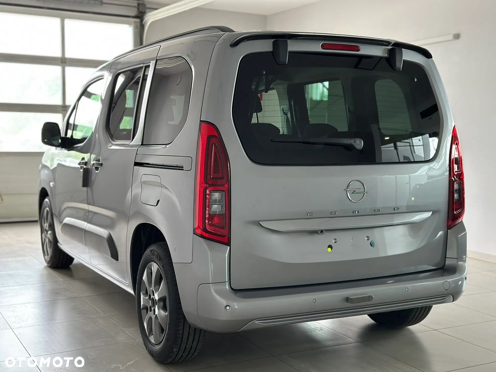 Opel Combo L 1.5 BlueHDi S&S - 24