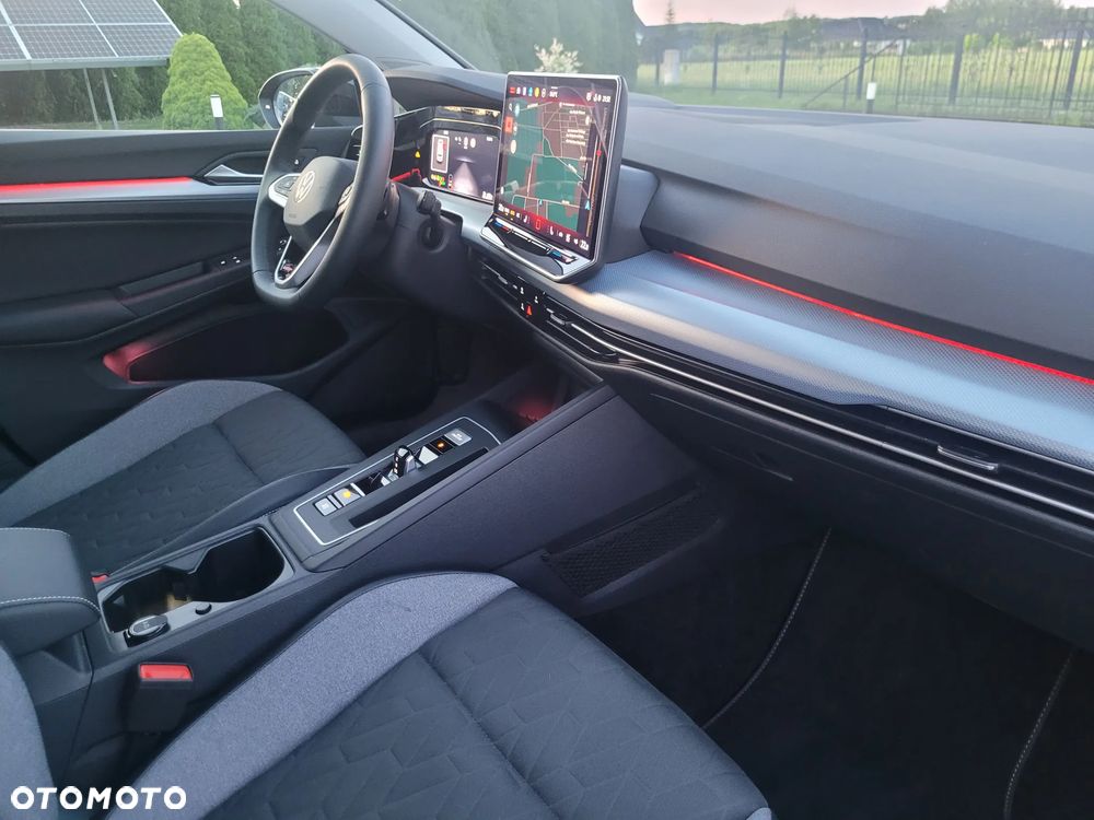 Volkswagen Golf 1.5 eTSI OPF DSG Energy - 18