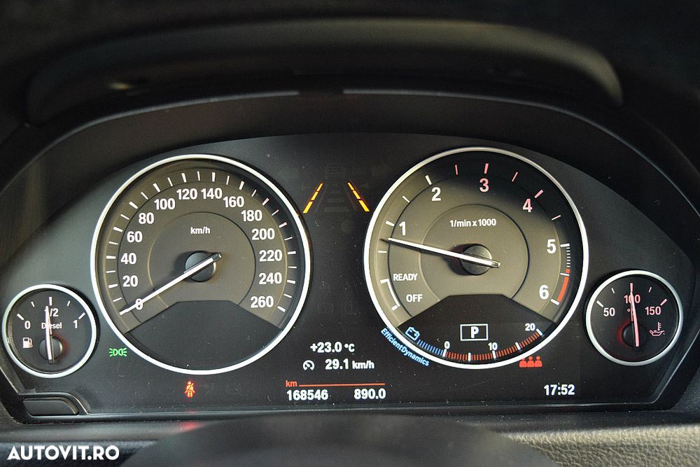 BMW Seria 3 320d Aut. xDrive Sport Line - 28
