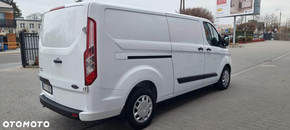Ford TRANSIT CUSTOM - 15