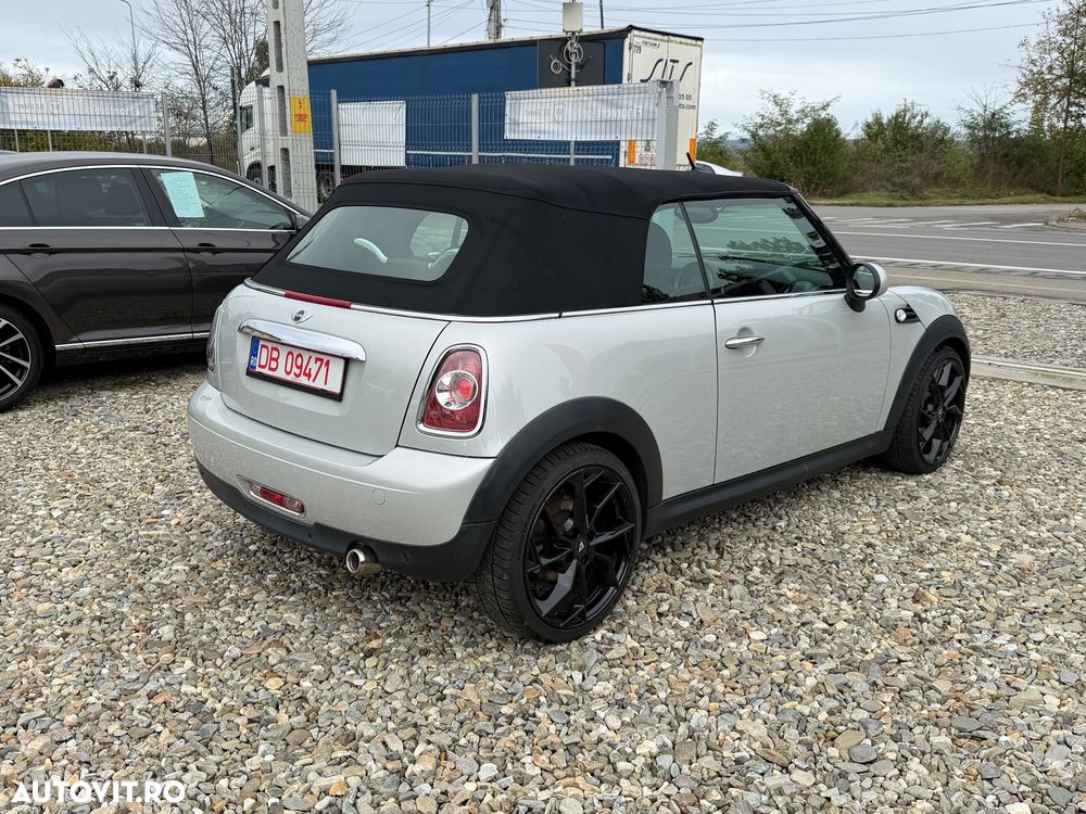 Mini Cooper D AT - 19