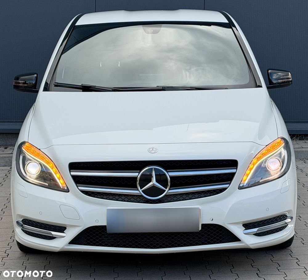 Mercedes-Benz Klasa B 200 CDI (BlueEFFICIENCY) - 35