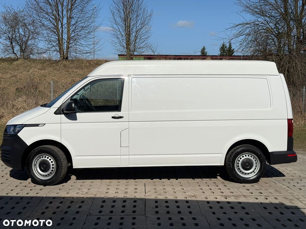 Volkswagen T6.1 - 4