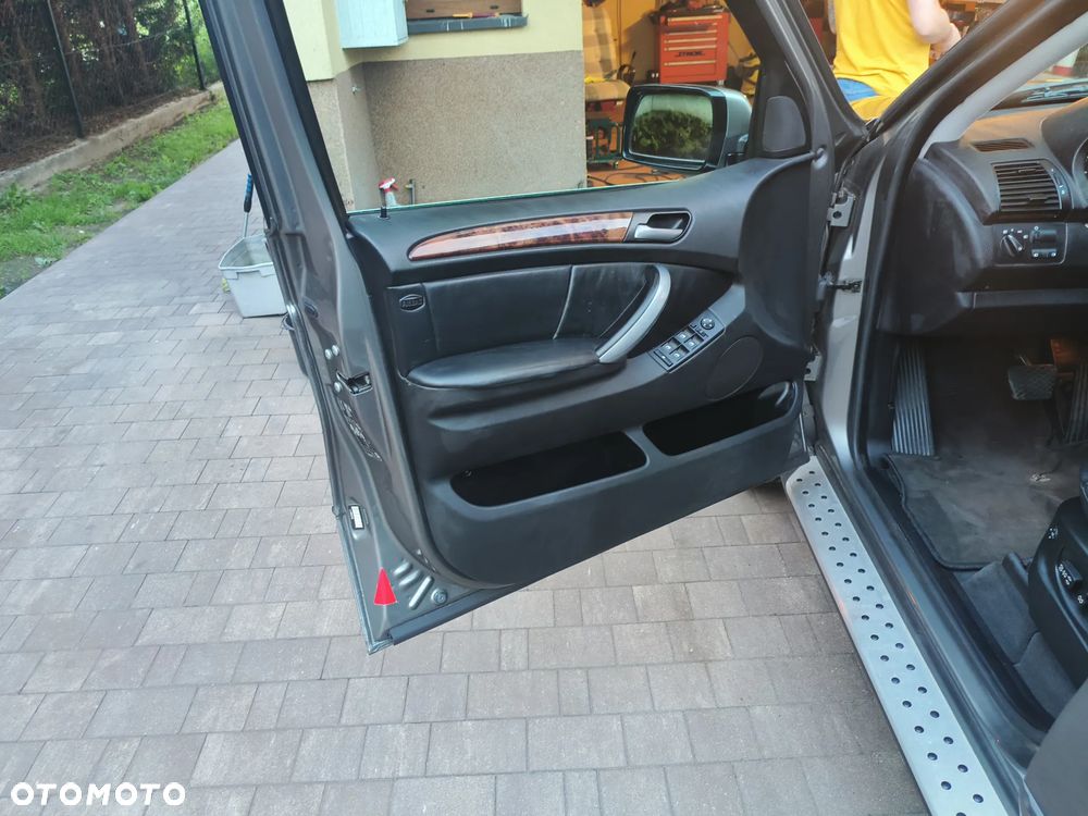 BMW X5 4.4 i Edition Exclusive Sport - 11