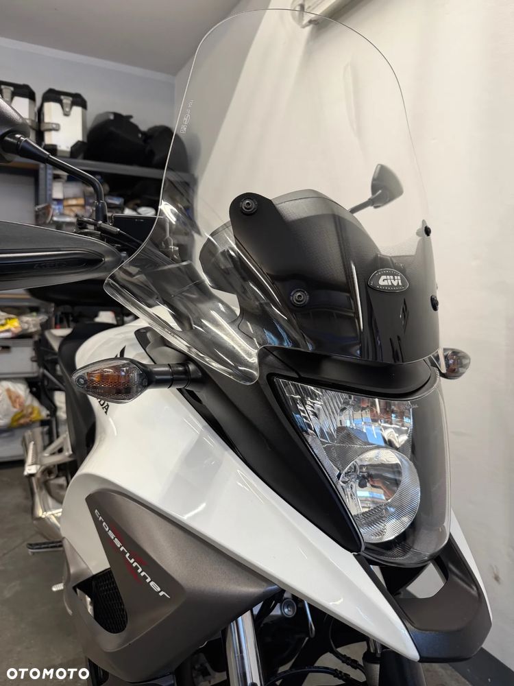 Honda VFR - 34
