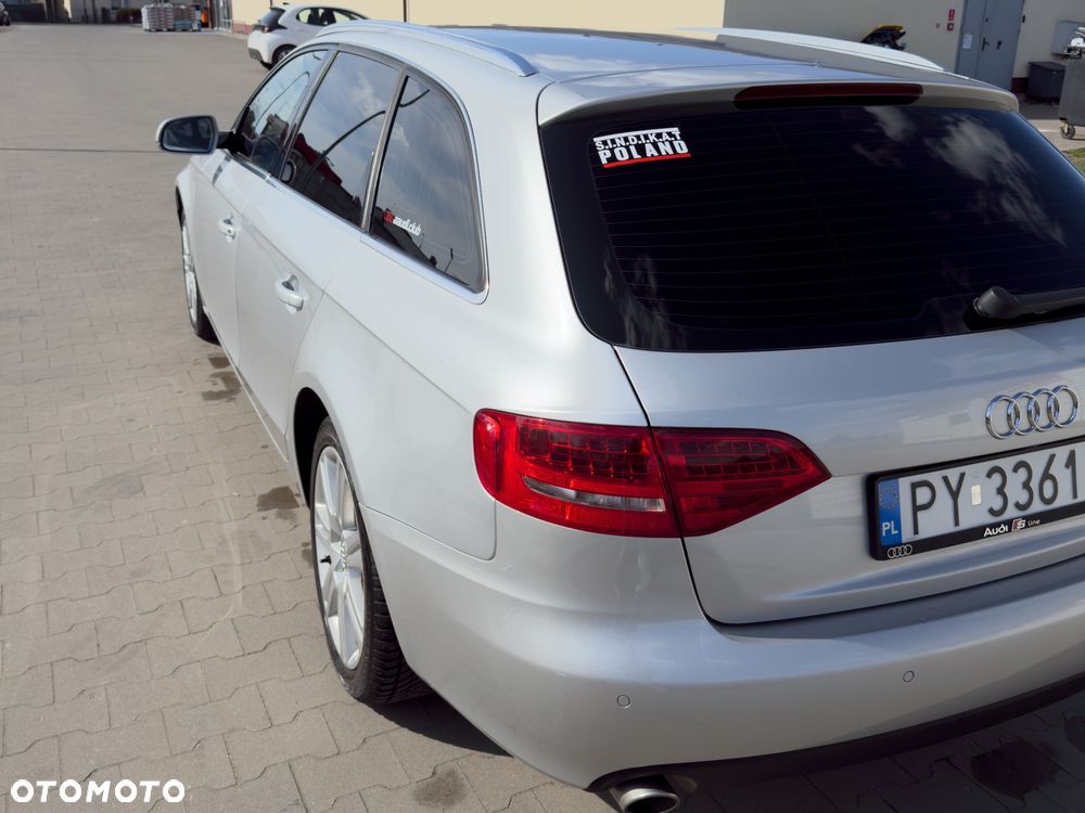 Audi A4 Avant 3.0 TDI Quattro S tronic - 4