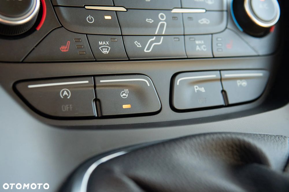 Ford C-MAX 1.5 EcoBoost Titanium ASS - 24