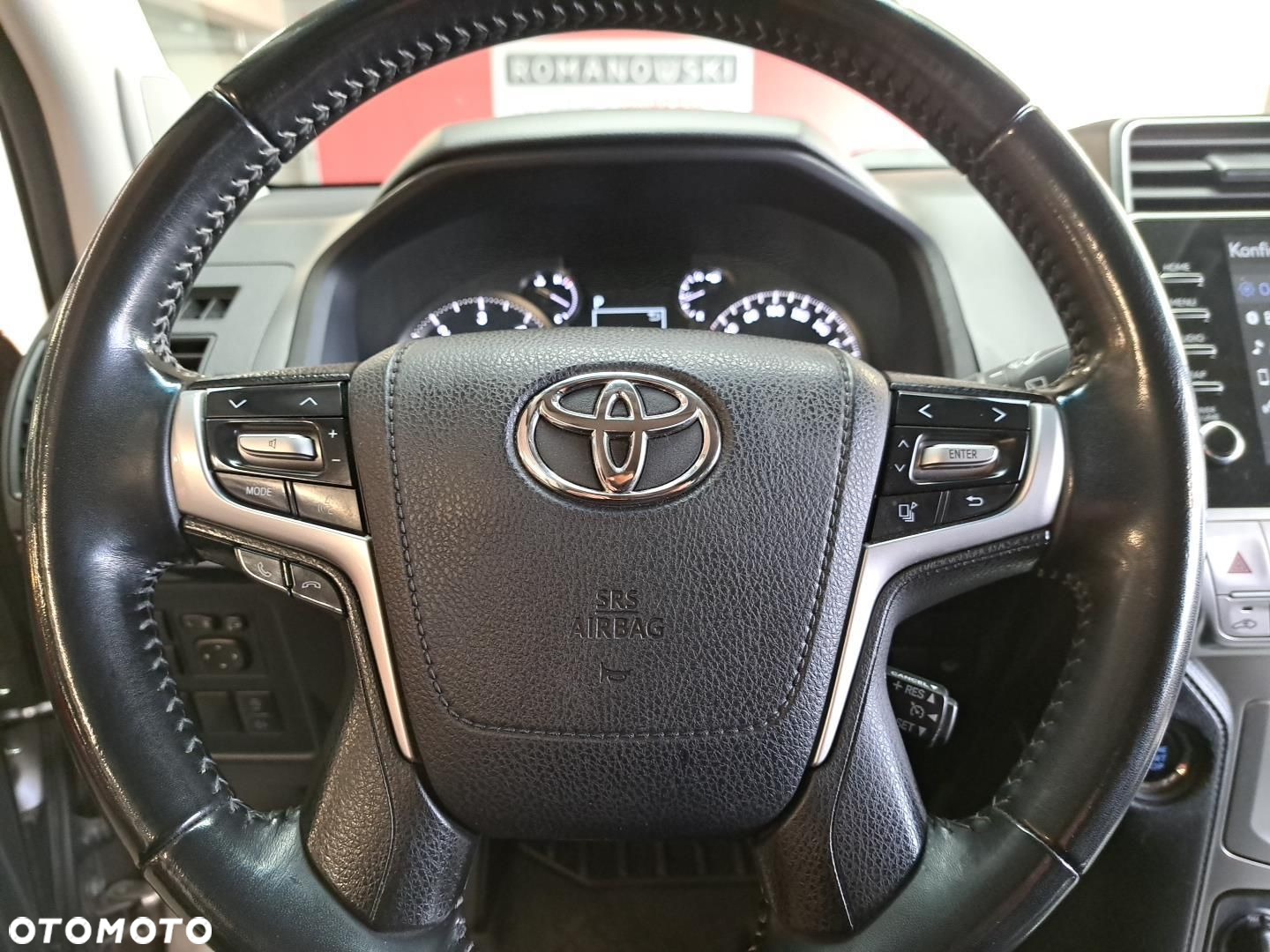 Toyota Land Cruiser - 25