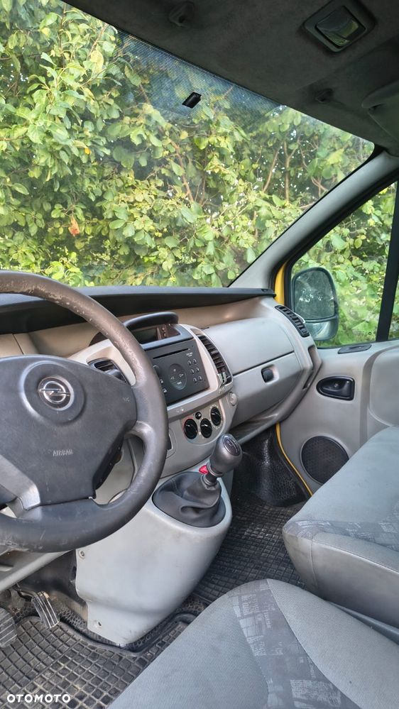 Opel Vivaro - 5