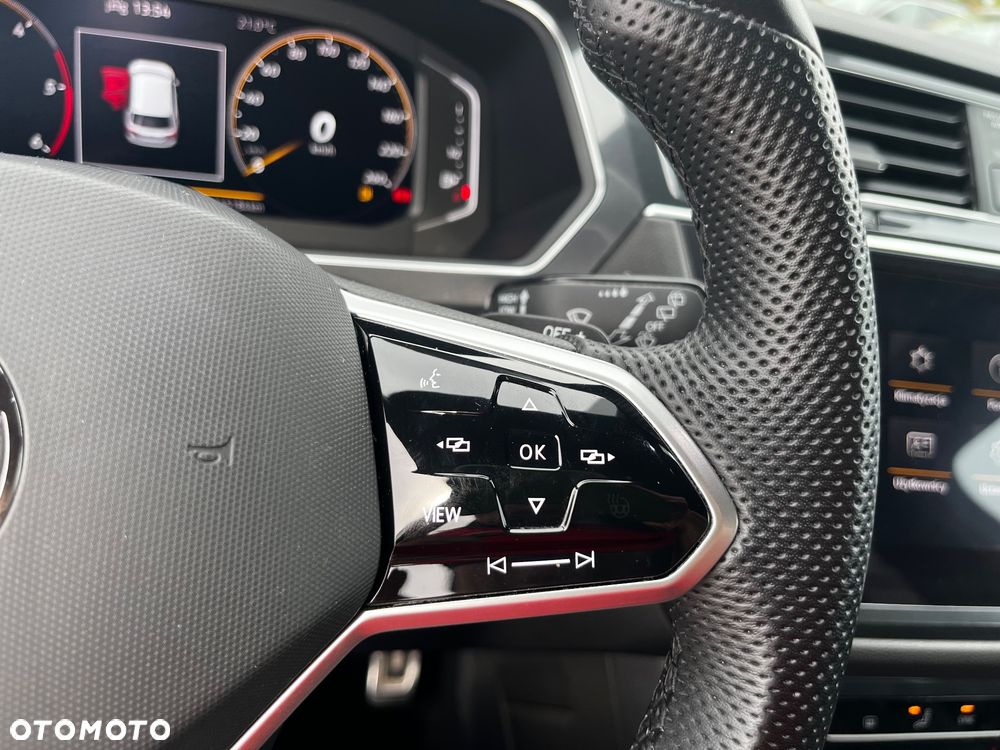 Volkswagen Tiguan 2.0 TDI SCR 4Mot R-Line DSG - 33