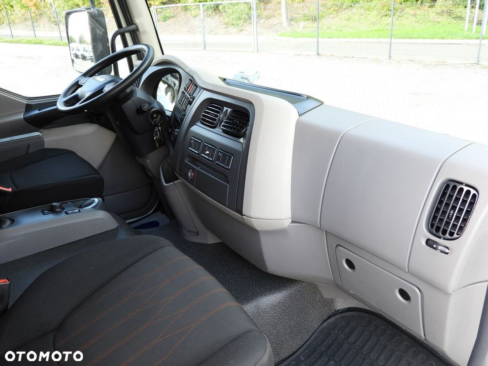 DAF LF 230 SKRZYNIA KONTENEROWIEC + PRZYCZEPA  WEBASTO TEMPOMAT LEDY PNEUMATYKA AUTOMAT  BLIŹNIACZE KOŁA KLIMATYZACJA  230KM - 40