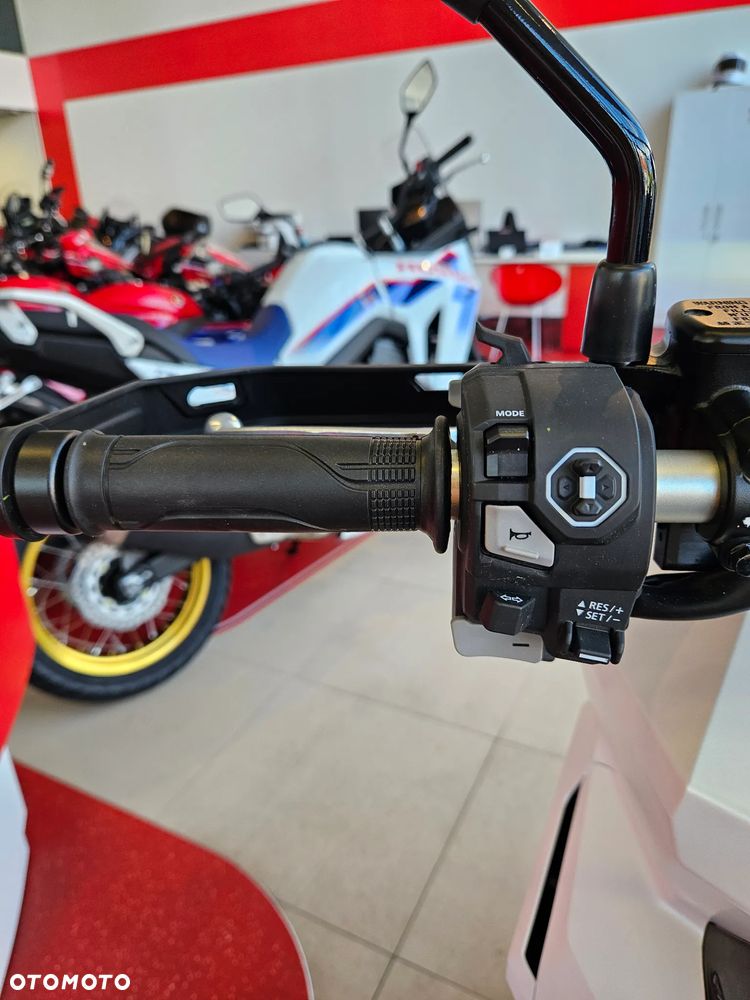 Honda X-ADV - 14