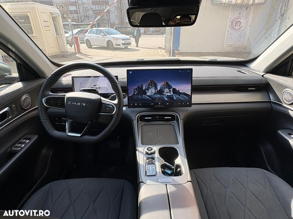 Chery Tiggo 8 1.6 TGDI 7DCT Luxury - 18