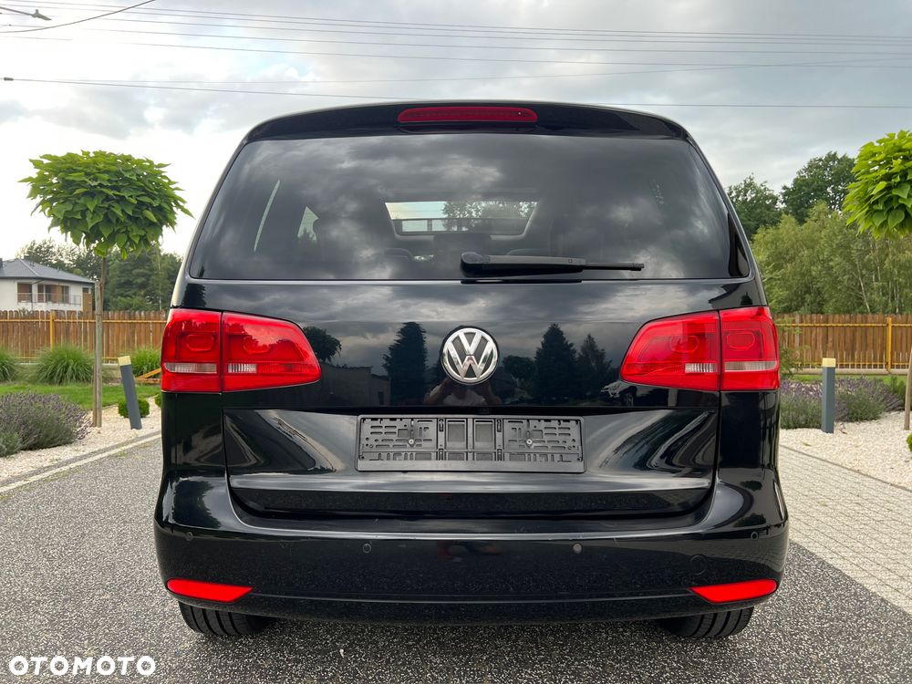 Volkswagen Touran 2.0 TDI DPF Highline - 6