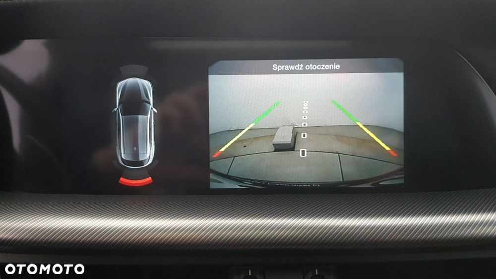Alfa Romeo Stelvio - 24