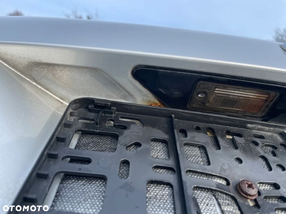 SZYBA KLAPA BAGAŻNIKA AUDI A3 8P 3D LY7W - 7