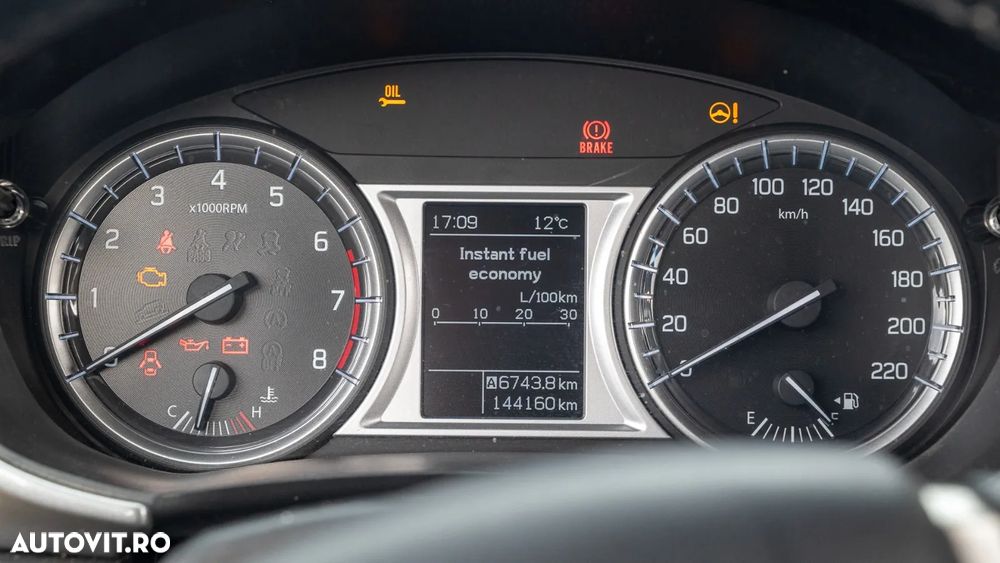 Suzuki Vitara 1.6 Passion - 17