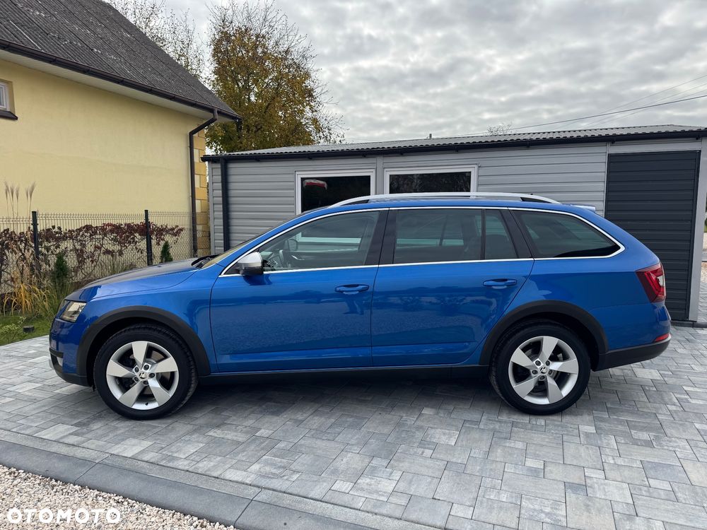 Skoda Octavia Combi 1.8 TSI 4x4 DSG Scout - 10
