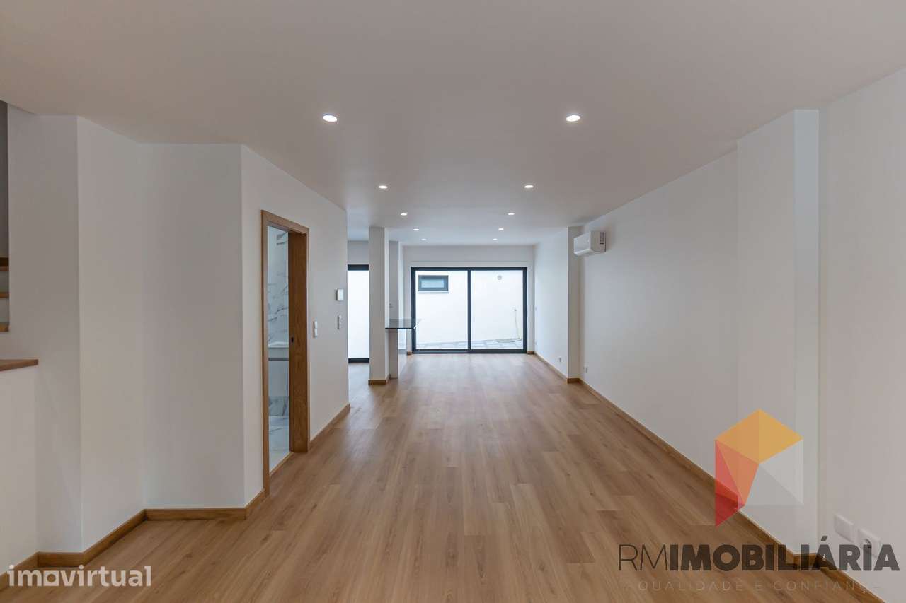 Moradia T2 em Vila Nova de Gaia - Grande imagem: 2/45