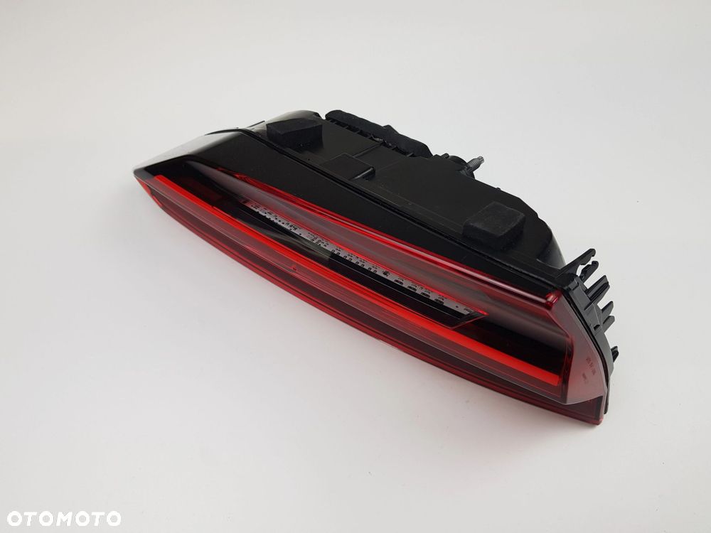 Lampa lewa tylna Lewy Tył Audi A5 S5 RS5 USA 2023 8W6945093AB - 5