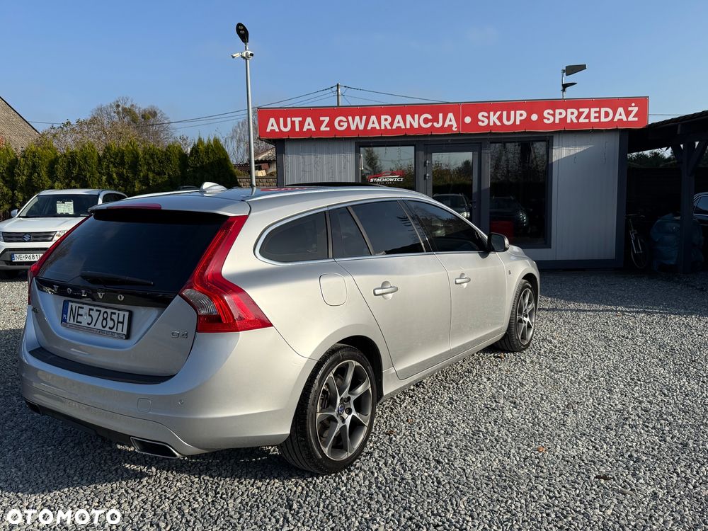 Volvo V60 D4 Drive-E Ocean Race - 25