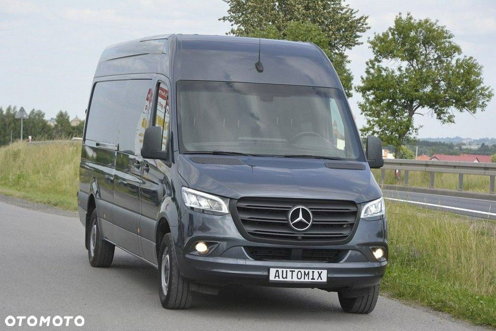 Mercedes-Benz Sprinter - 10