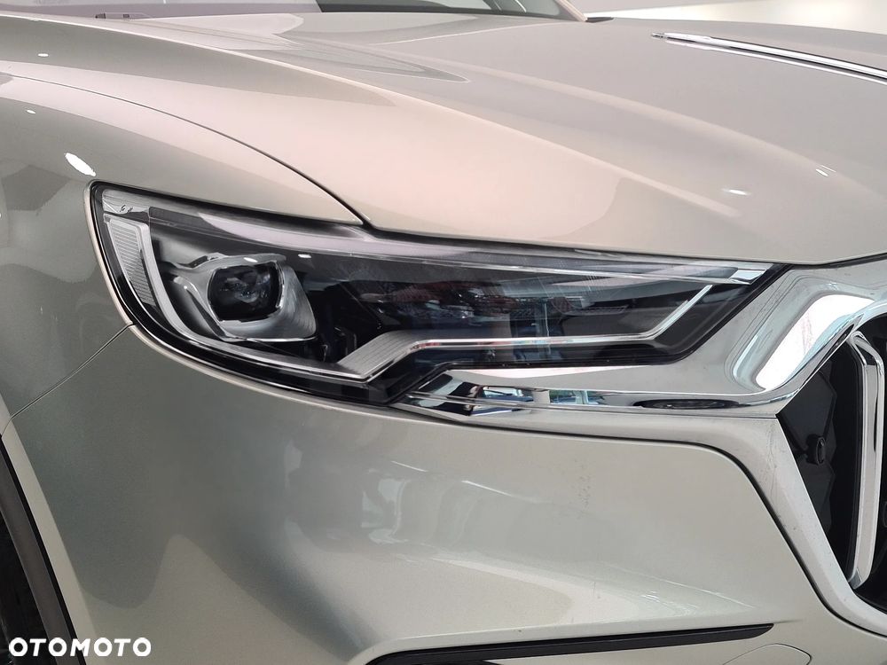 Hongqi HS5 2.0T AWD - 10