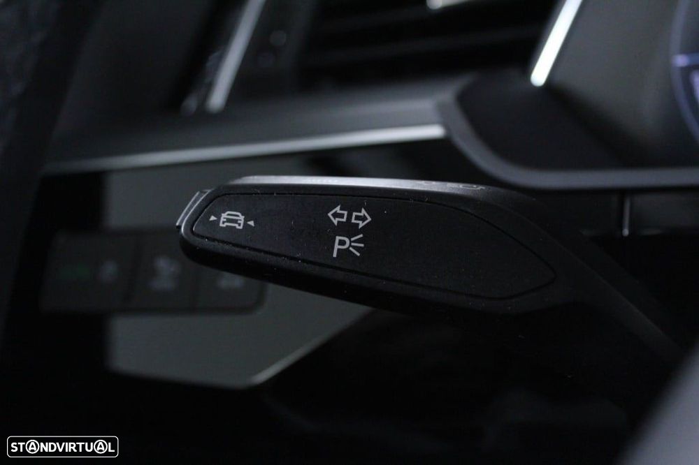 Audi Q8 e-Tron 55 quattro Advanced - 25