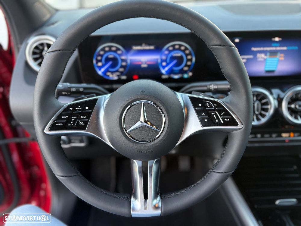 Mercedes-Benz EQA 250+ Progressive - 14