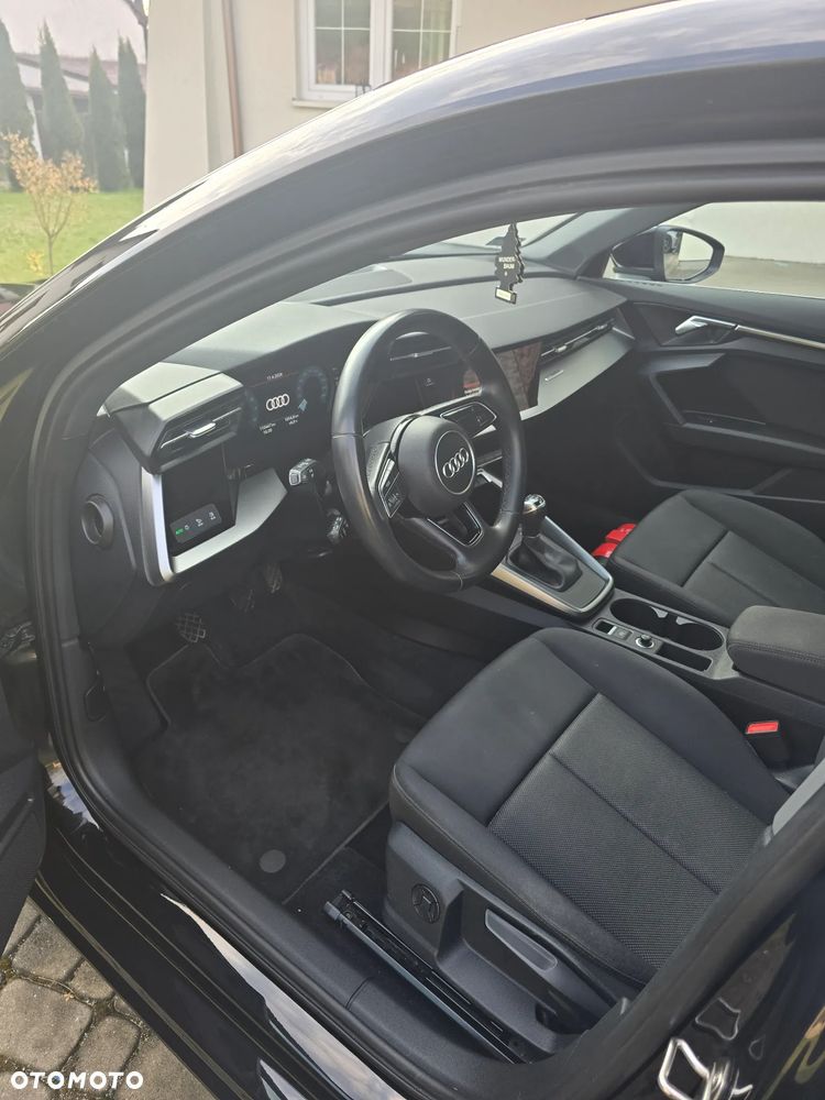 Audi A3 Limousine 30 TFSI - 8