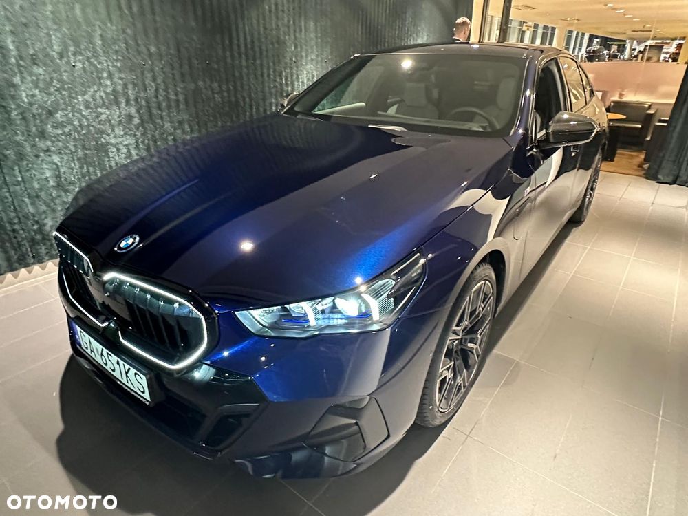 BMW Seria 5 - 33