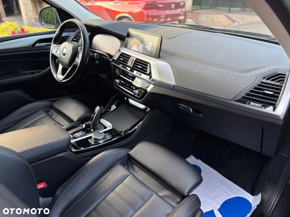 BMW X4 xDrive20d - 8