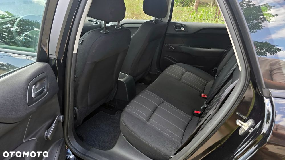 Citroën C4 VTi 95 Attraction - 11