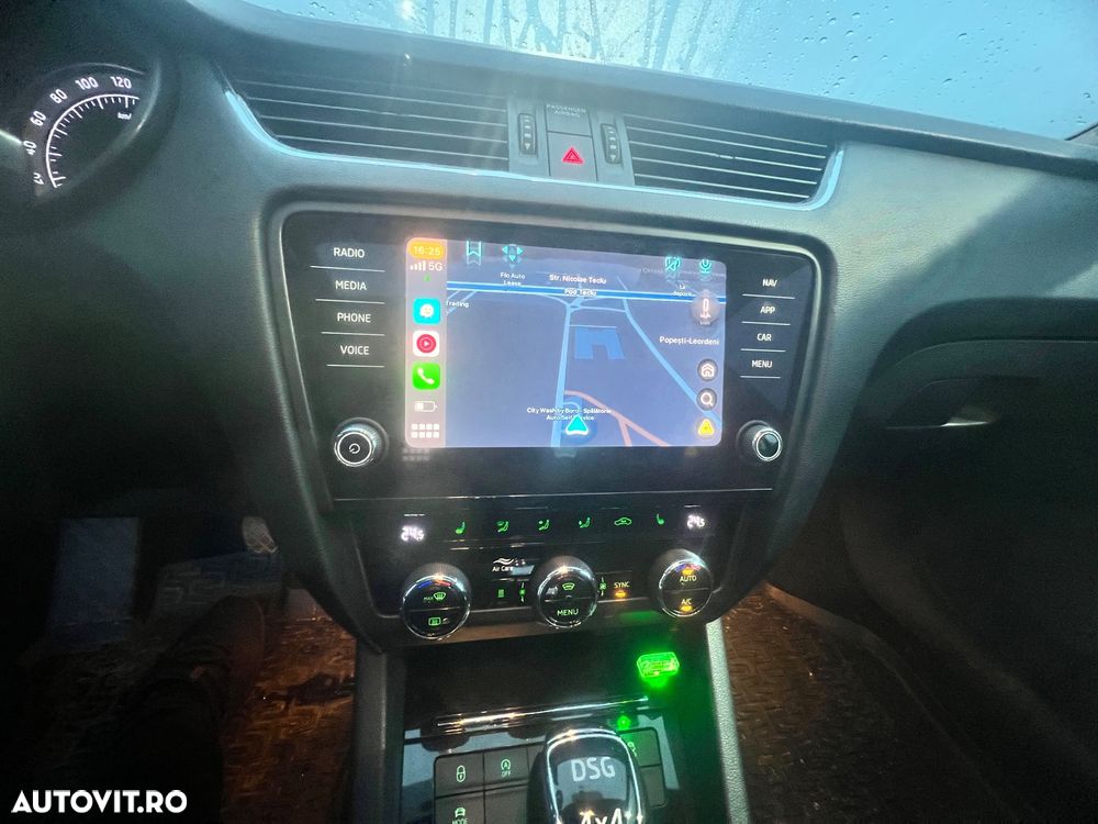 Skoda Octavia 2.0 TDI DSG 4X4 RS - 12