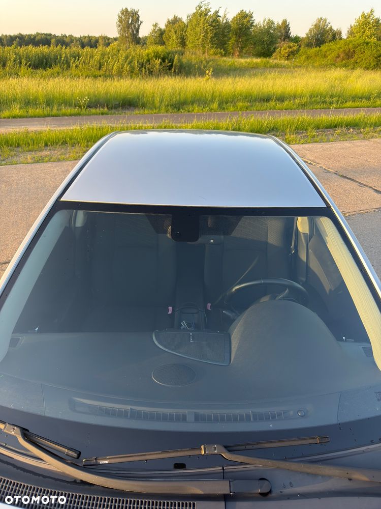 Toyota Avensis 2.0 Multidrive S Executive - 14