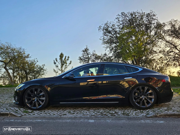 Tesla Model S Standard Range