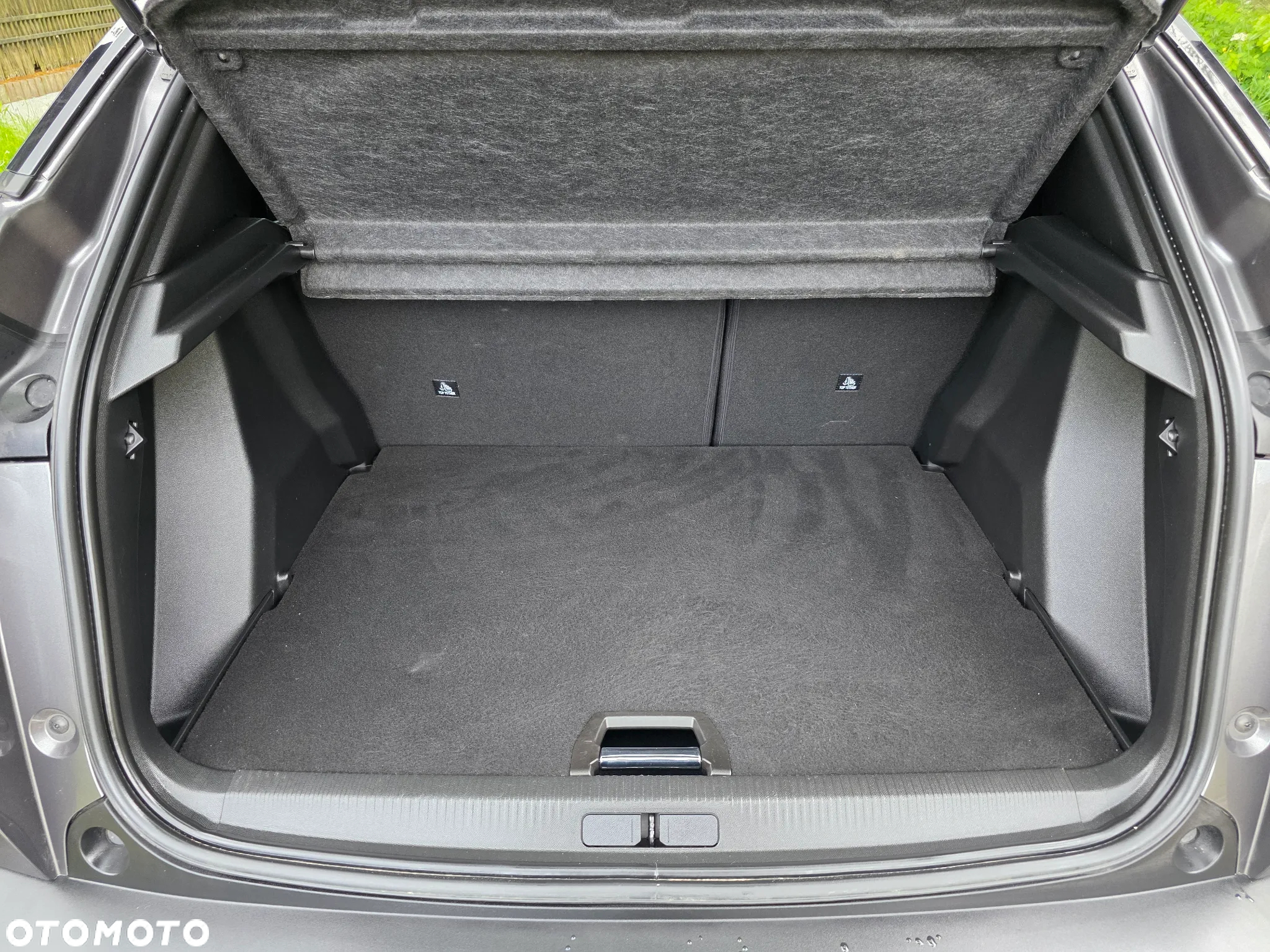 Peugeot 2008 1.5 BlueHDi Allure Pack S&S - 15
