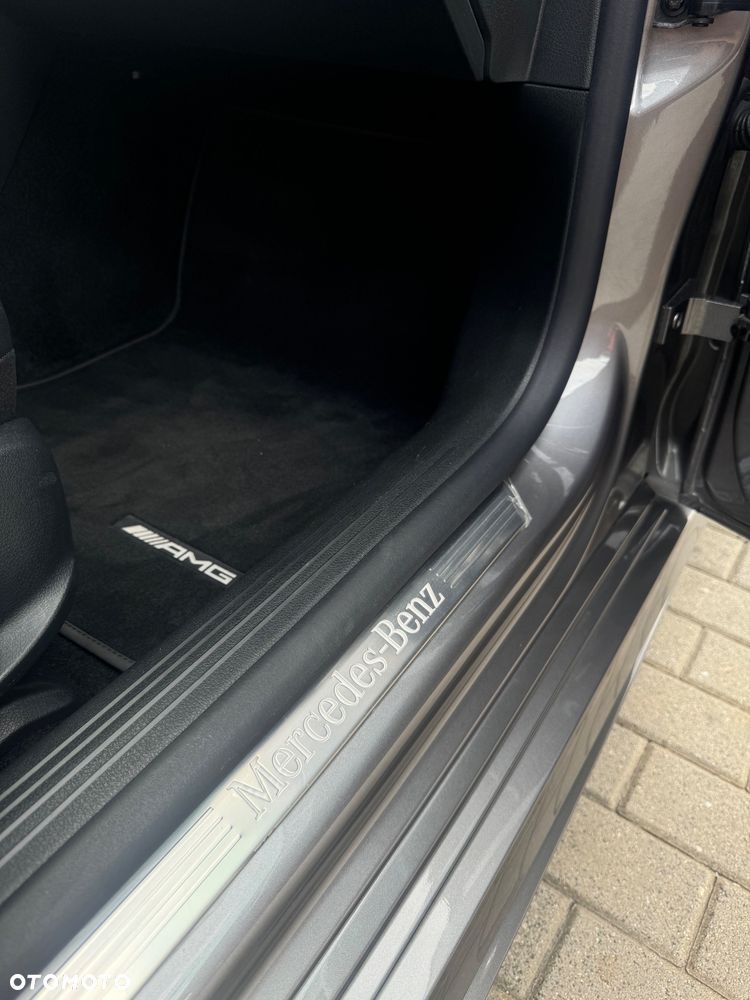 Mercedes-Benz CLA 200 AMG Line 7G-DCT - 16