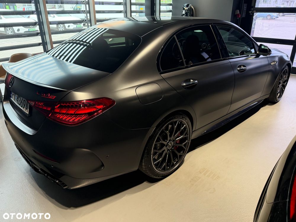 Mercedes-Benz Klasa C AMG 63 S E Performance PHEV 4-Matic - 17