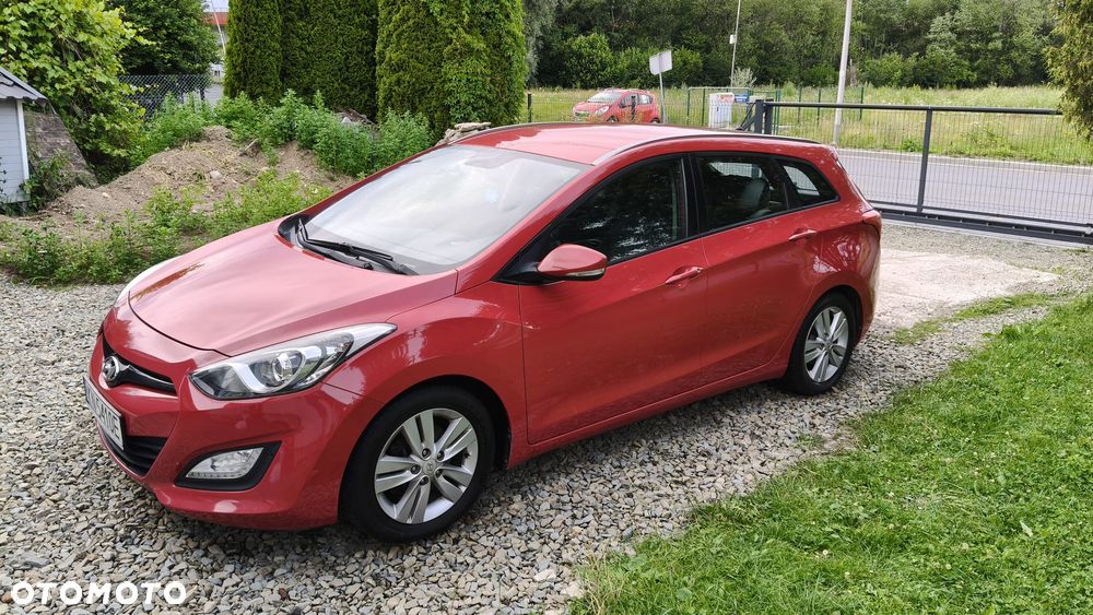 Hyundai i30 1.6 CRDi Premium - 1