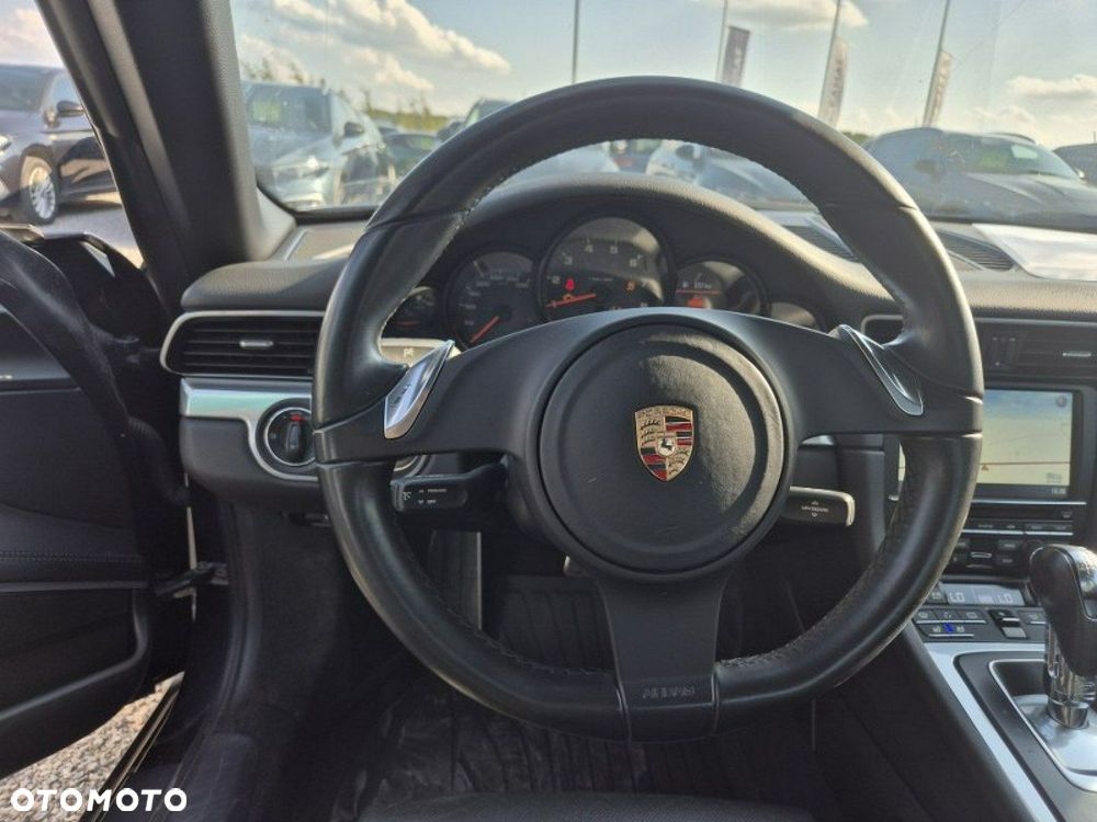 Porsche 911 - 8