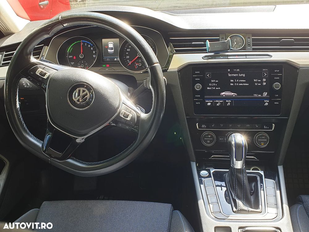 Volkswagen Passat GTE - 6