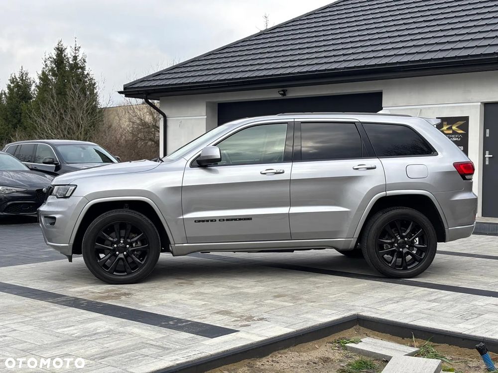 Jeep Grand Cherokee - 4